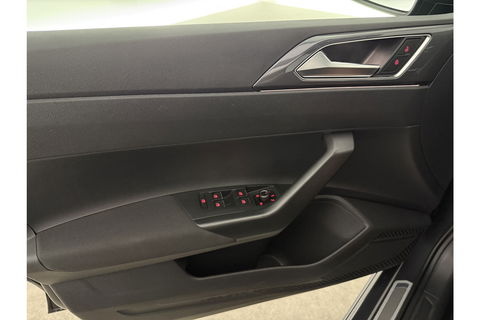 Volkswagen Polo 1.0 TSI 116PK R-Line DSG Pano LED Camera Carplay ACC Virtual Navi Clima PDC 17"LMV