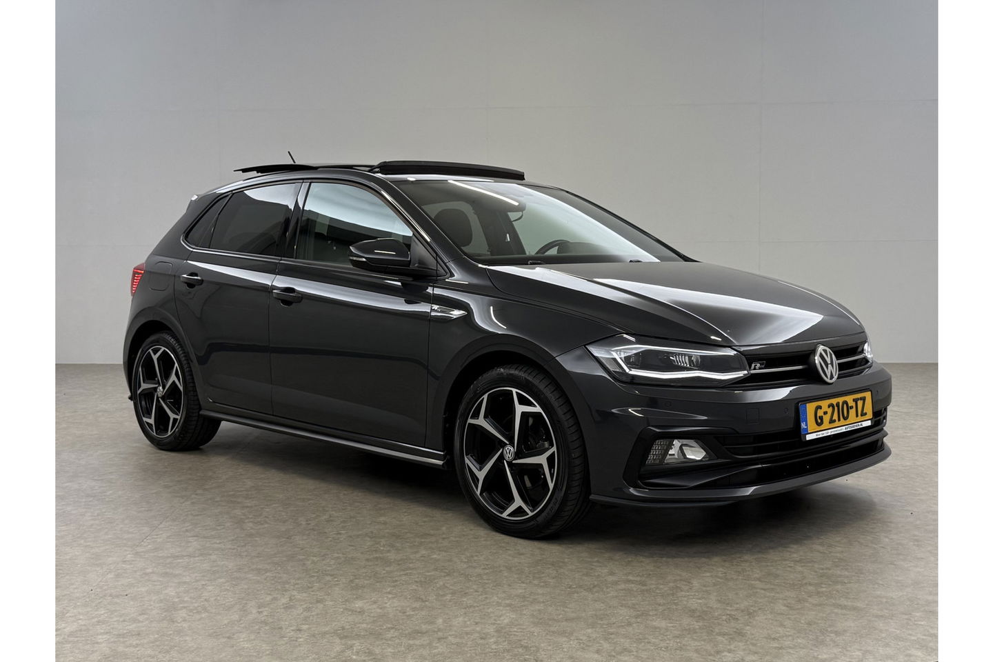 Volkswagen Polo 1.0 TSI 116PK R-Line DSG Pano LED Camera Carplay ACC Virtual Navi Clima PDC 17"LMV