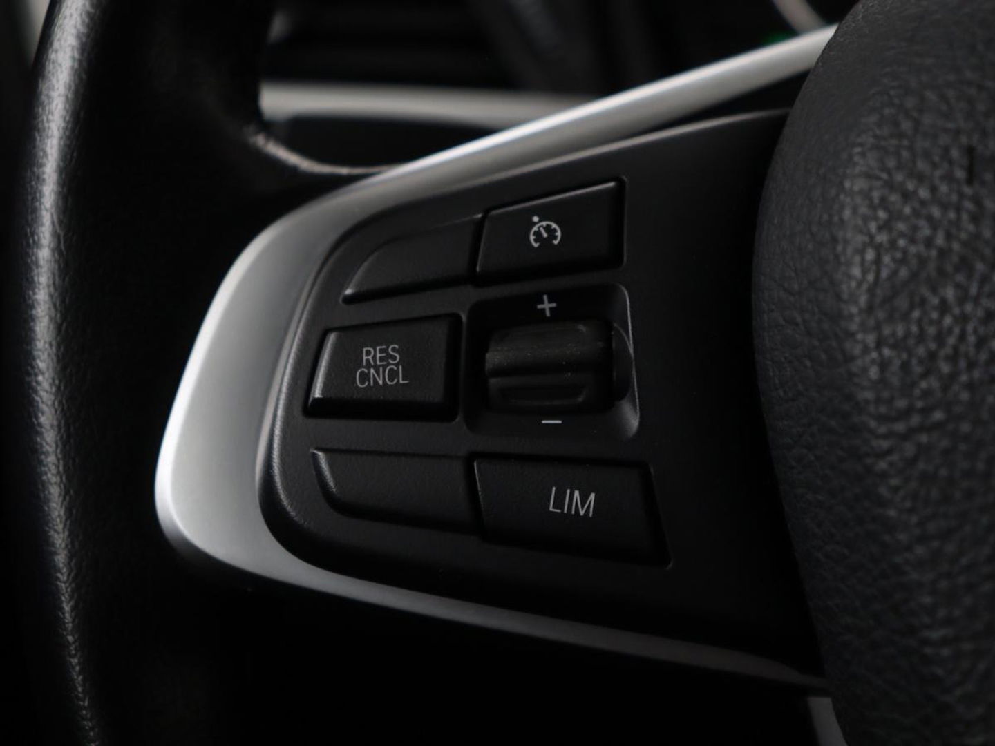 BMW 2 Serie 225xe High Executive | Luxury Line | Leder | Head-Up | Stoelverwarming | Full LED | Navigatie | Keyless | Sportstoelen