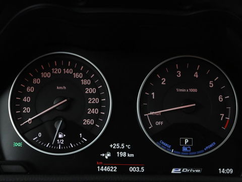 BMW 2 Serie 225xe High Executive | Luxury Line | Leder | Head-Up | Stoelverwarming | Full LED | Navigatie | Keyless | Sportstoelen
