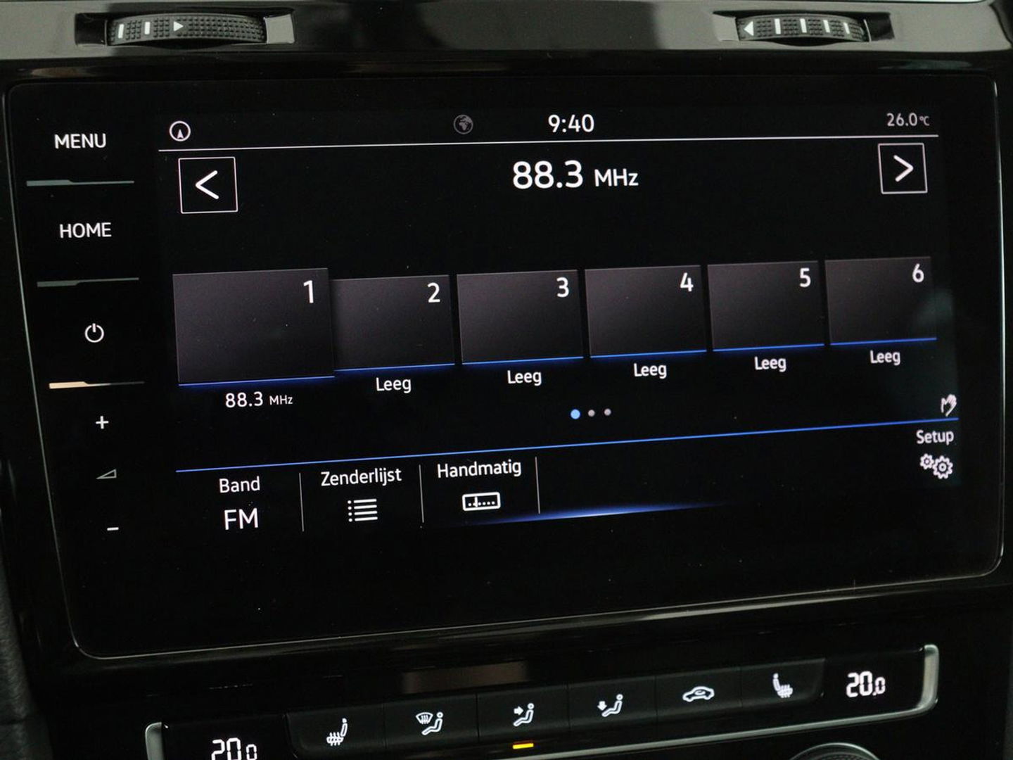Volkswagen Golf 1.5 TSI Highline | Stoelverwarming | Virtual Cockpit | Carplay | Massage | Camera | Adaptive cruise | Park Assist | Climate control