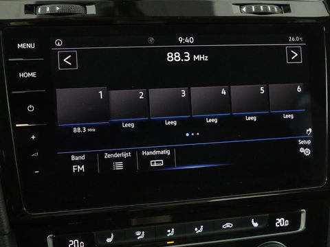 Volkswagen Golf 1.5 TSI Highline | Stoelverwarming | Virtual Cockpit | Carplay | Massage | Camera | Adaptive cruise | Park Assist | Climate control
