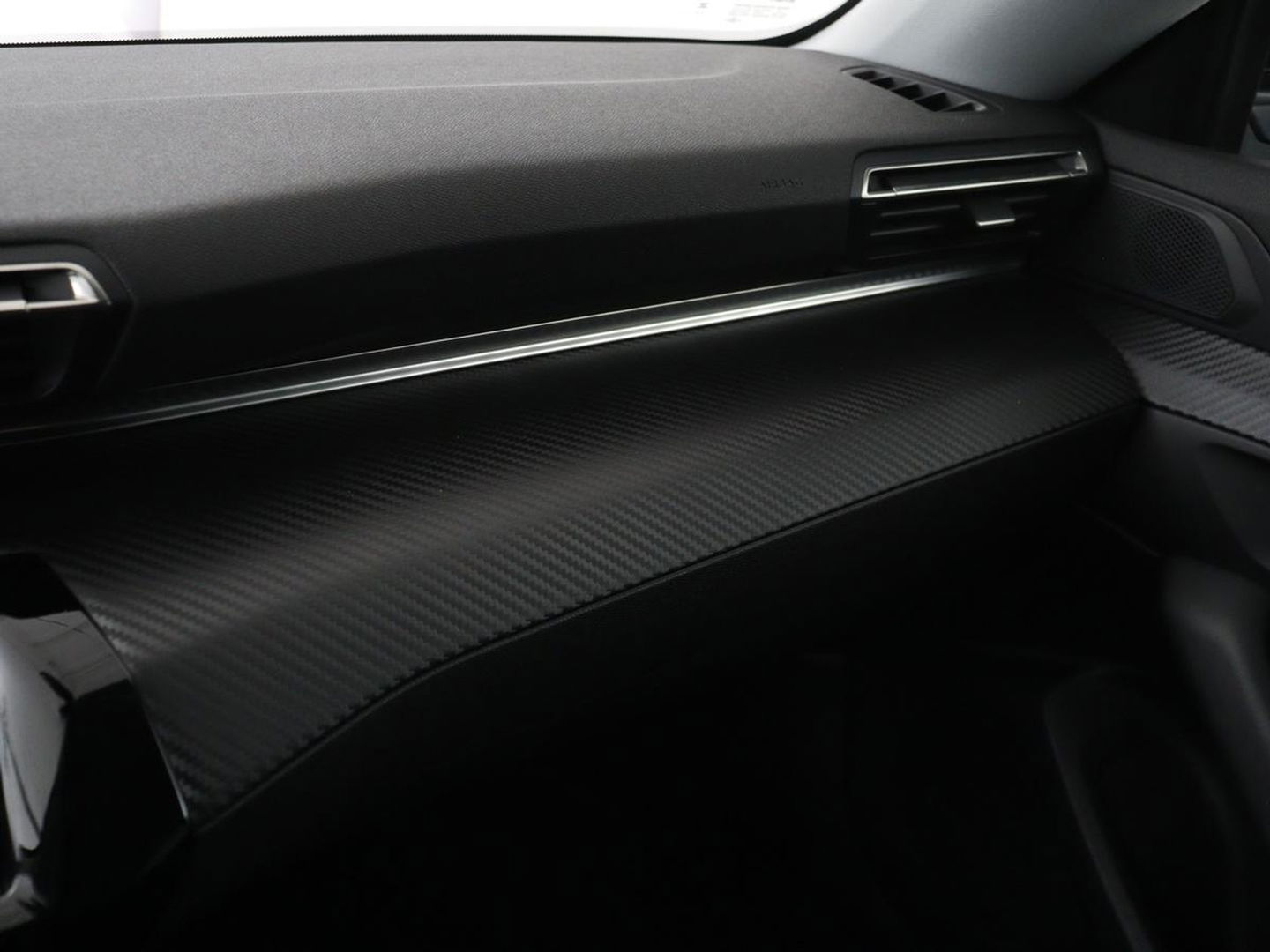 Peugeot 508 1.6 HYbrid Allure Pack Business | Adaptive cruise | Camera | Carplay | Full LED | Navigatie | Keyless | Half leder | Parkeerhulp | PHEV