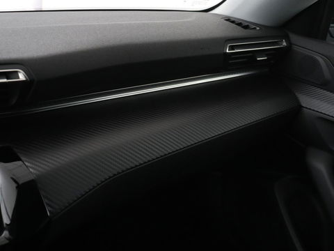 Peugeot 508 1.6 HYbrid Allure Pack Business | Adaptive cruise | Camera | Carplay | Full LED | Navigatie | Keyless | Half leder | Parkeerhulp | PHEV