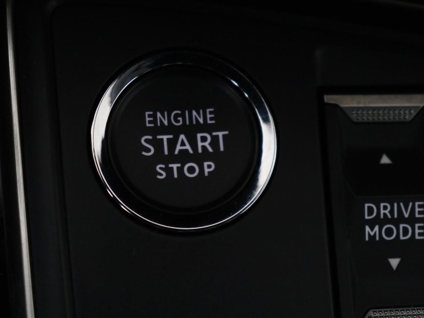 Peugeot 508 1.6 HYbrid Allure Pack Business | Adaptive cruise | Camera | Carplay | Full LED | Navigatie | Keyless | Half leder | Parkeerhulp | PHEV