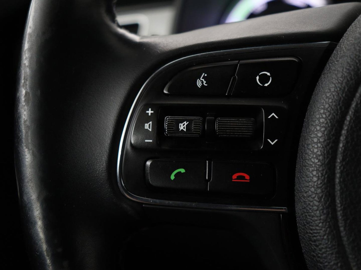 Kia Niro 1.6 GDi Hybrid ExecutiveLine | Stoelventilatie | Leder | Adaptive cruise | Camera | JBL Sound | Carplay | Stuur & achterbankverwarming | Navigatie