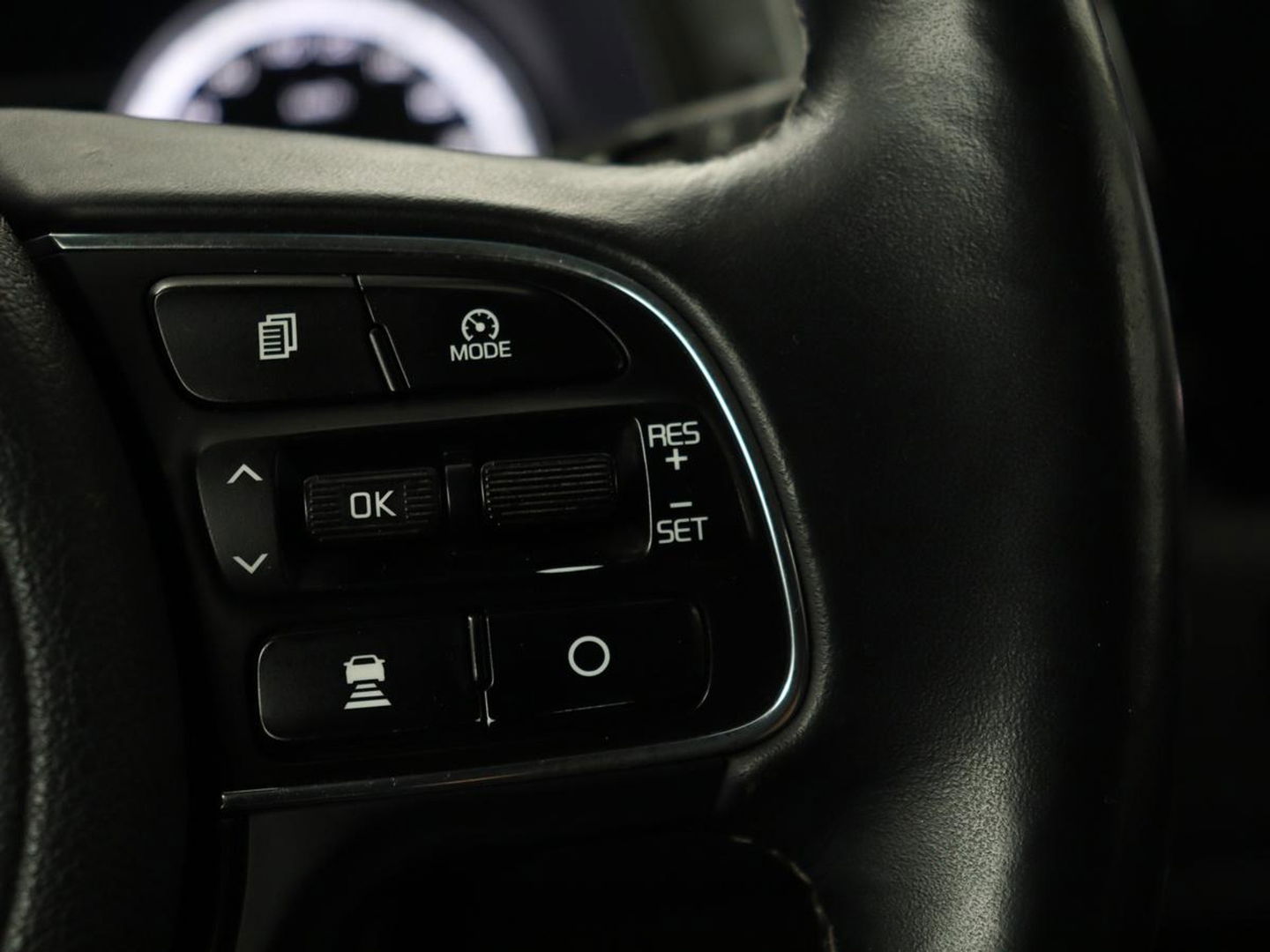 Kia Niro 1.6 GDi Hybrid ExecutiveLine | Stoelventilatie | Leder | Adaptive cruise | Camera | JBL Sound | Carplay | Stuur & achterbankverwarming | Navigatie