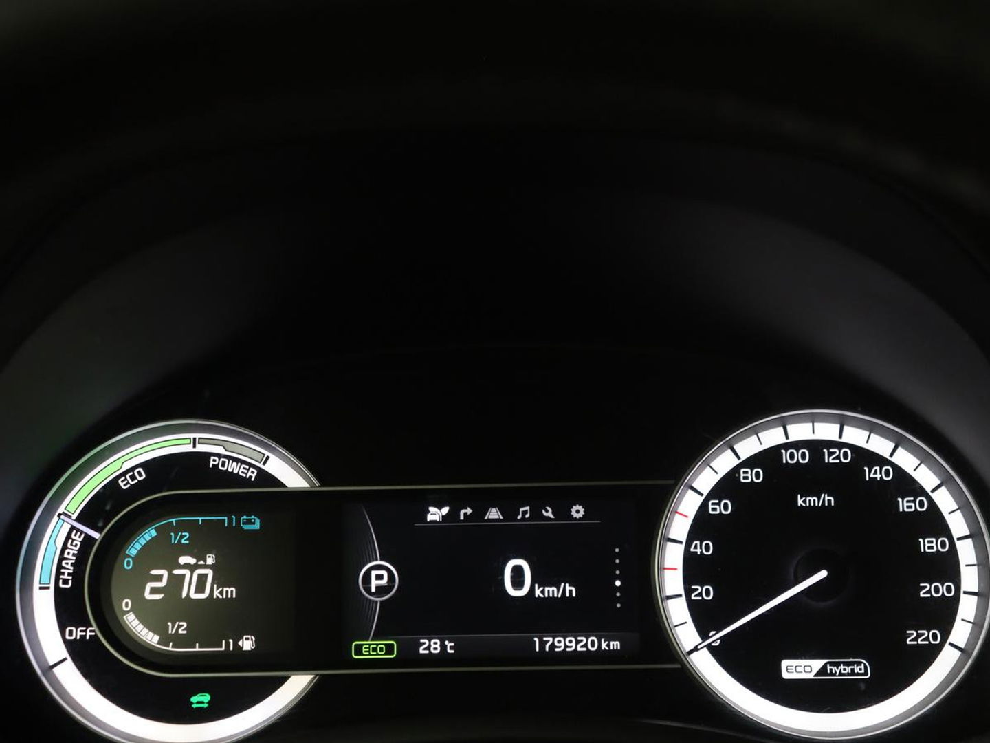 Kia Niro 1.6 GDi Hybrid ExecutiveLine | Stoelventilatie | Leder | Adaptive cruise | Camera | JBL Sound | Carplay | Stuur & achterbankverwarming | Navigatie
