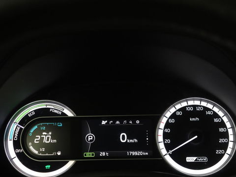 Kia Niro 1.6 GDi Hybrid ExecutiveLine | Stoelventilatie | Leder | Adaptive cruise | Camera | JBL Sound | Carplay | Stuur & achterbankverwarming | Navigatie