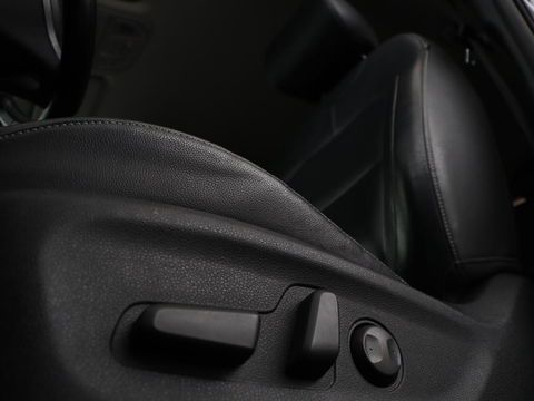 Kia Niro 1.6 GDi Hybrid ExecutiveLine | Stoelventilatie | Leder | Adaptive cruise | Camera | JBL Sound | Carplay | Stuur & achterbankverwarming | Navigatie