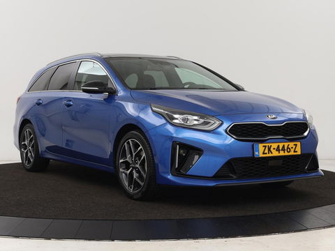 Kia Ceed 1.4 T-GDi GT-Line | Panoramadak | Stoel & stuurverwarming | Camera | Leder/Alcantara | Carplay | Full LED | Navigatie | Keyless