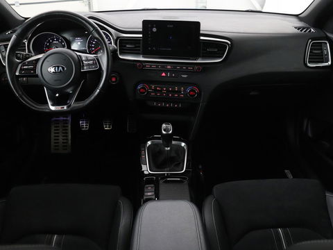 Kia Ceed 1.4 T-GDi GT-Line | Panoramadak | Stoel & stuurverwarming | Camera | Leder/Alcantara | Carplay | Full LED | Navigatie | Keyless