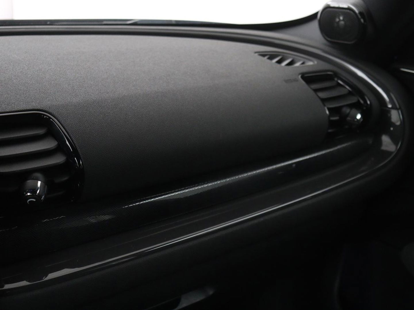 MINI Clubman 1.5 Cooper Chili | 1e eigenaar | Adaptive cruise | Carplay | Full LED | Navigatie | Harman/Kardon | Parkeerhulp | Climate control