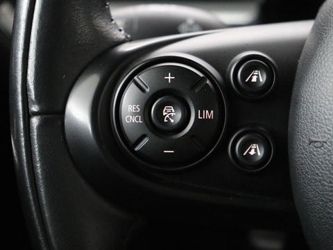 MINI Clubman 1.5 Cooper Chili | 1e eigenaar | Adaptive cruise | Carplay | Full LED | Navigatie | Harman/Kardon | Parkeerhulp | Climate control