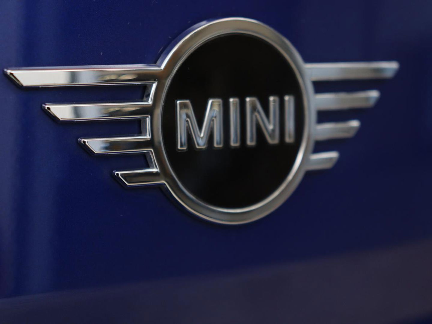 MINI Clubman 1.5 Cooper Chili | 1e eigenaar | Adaptive cruise | Carplay | Full LED | Navigatie | Harman/Kardon | Parkeerhulp | Climate control