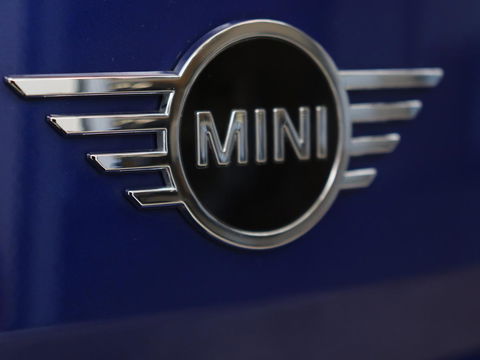 MINI Clubman 1.5 Cooper Chili | 1e eigenaar | Adaptive cruise | Carplay | Full LED | Navigatie | Harman/Kardon | Parkeerhulp | Climate control