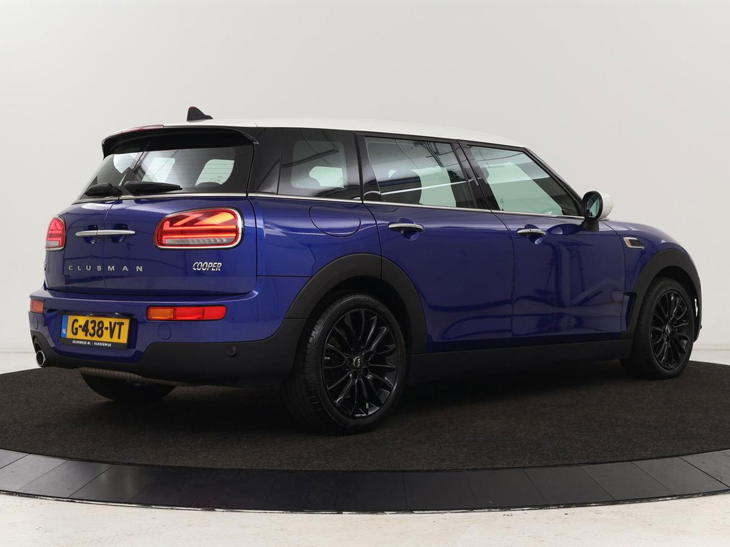 MINI Clubman 1.5 Cooper Chili | 1e eigenaar | Adaptive cruise | Carplay | Full LED | Navigatie | Harman/Kardon | Parkeerhulp | Climate control