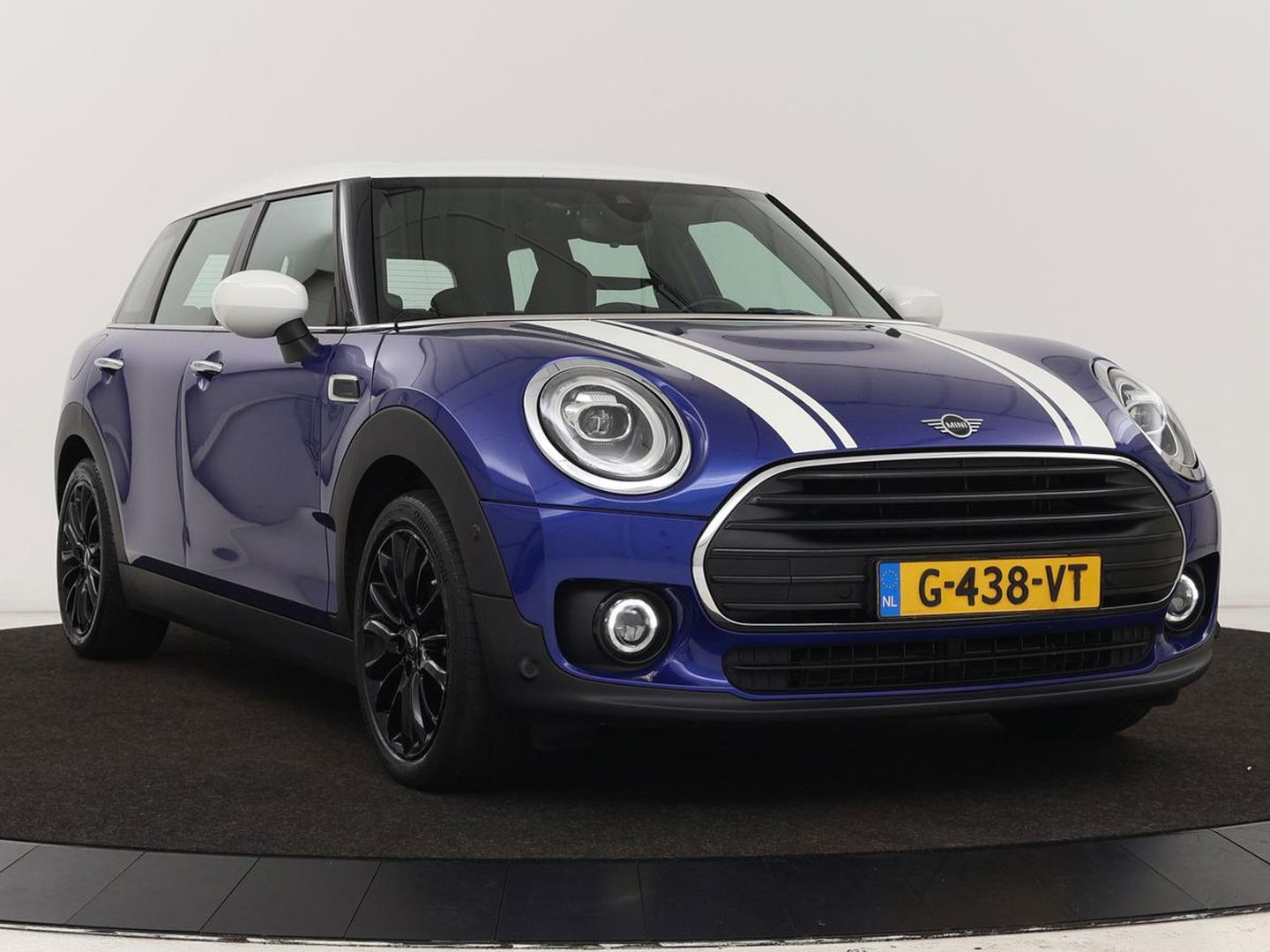 MINI Clubman 1.5 Cooper Chili | 1e eigenaar | Adaptive cruise | Carplay | Full LED | Navigatie | Harman/Kardon | Parkeerhulp | Climate control