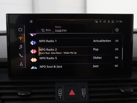 Audi Q5 50 TFSI e quattro S edition | Stoelverwarming | Adaptive cruise | Matrix LED | Half leder | Camera | Carplay | Sfeerverlichting | Sportstoelen | Navigatie