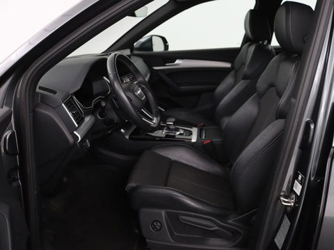 Audi Q5 50 TFSI e quattro S edition | Stoelverwarming | Adaptive cruise | Matrix LED | Half leder | Camera | Carplay | Sfeerverlichting | Sportstoelen | Navigatie