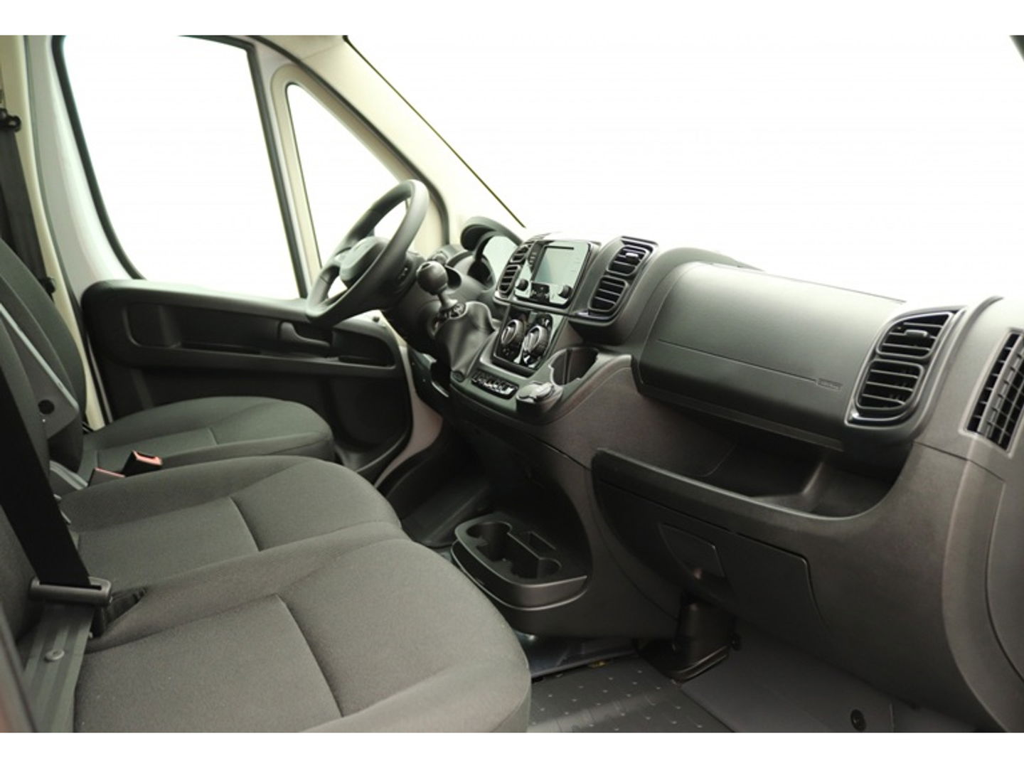 Peugeot Boxer Heavy 2.2HDI L4H2 180PK BPM VRIJ!! Cruise, Airco, Camera 3.0T Trekgewicht!! Nr. B02*