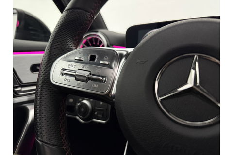 Mercedes-Benz A-Klasse 250 e AMG Limited 263PK Pano Sfeer LED Virtual Camera Clima Cruise Navi PDC 18''LMV