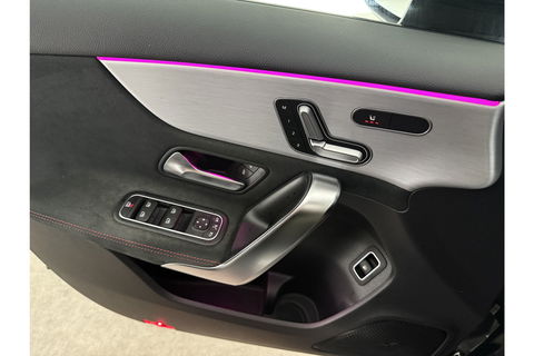 Mercedes-Benz A-Klasse 250 e AMG Limited 263PK Pano Sfeer LED Virtual Camera Clima Cruise Navi PDC 18''LMV