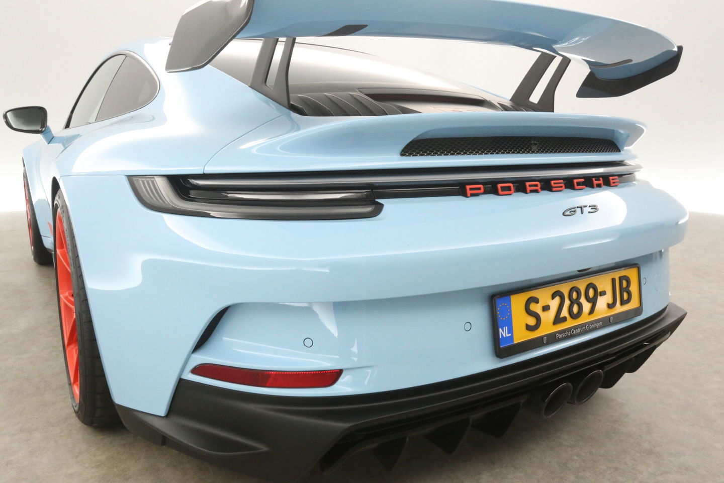 Porsche 911 4.0 GT3 510PK Gulf Edition | PDLS+ | Nose Lift | Keramisch | Carbon