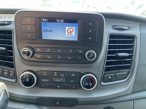 Ford Transit Custom 320 1.0 EcoBoost hybride / L1H1 PHEV Trend 9 persoons / € 38.950 incl btw bpm / lease vanaf € / airco / cruise / automaat / stoelverwarming / isofix !