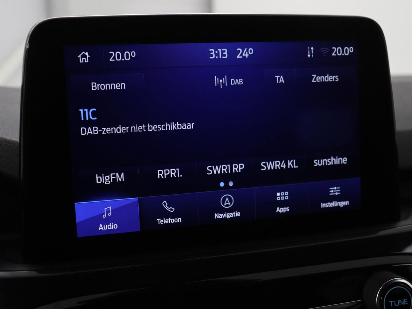 Ford Kuga 2.5 PHEV ST-Line | Stoelverwarming | Carplay | B&O Sound | Leder/Alcantara | Full LED | Keyless | Parkeerhulp | Navigatie | Digital Cockpit | Bluetooth | Climate control