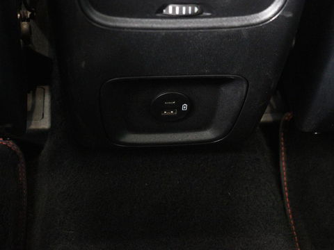 Ford Kuga 2.5 PHEV ST-Line | Stoelverwarming | Carplay | B&O Sound | Leder/Alcantara | Full LED | Keyless | Parkeerhulp | Navigatie | Digital Cockpit | Bluetooth | Climate control