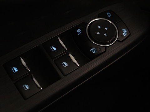 Ford Kuga 2.5 PHEV ST-Line | Stoelverwarming | Carplay | B&O Sound | Leder/Alcantara | Full LED | Keyless | Parkeerhulp | Navigatie | Digital Cockpit | Bluetooth | Climate control