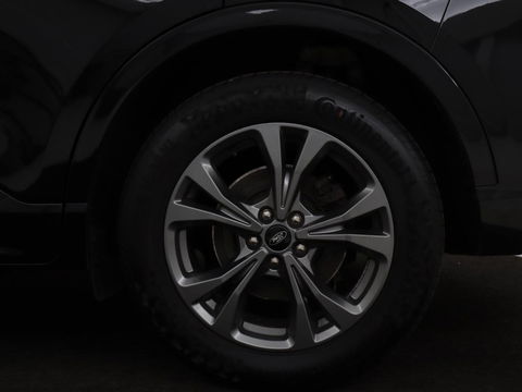 Ford Kuga 2.5 PHEV ST-Line | Stoelverwarming | Carplay | B&O Sound | Leder/Alcantara | Full LED | Keyless | Parkeerhulp | Navigatie | Digital Cockpit | Bluetooth | Climate control