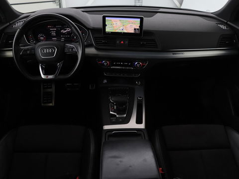 Audi Q5 2.0 TFSI quattro Launch Edition | 1e eigenaar | Panoramadak | Leder | Adaptive cruise | 360 camera | Luchtvering | Stoelverwarming | Navigatie | Elektrische stoelen | Virtual Cockpit | Full LED