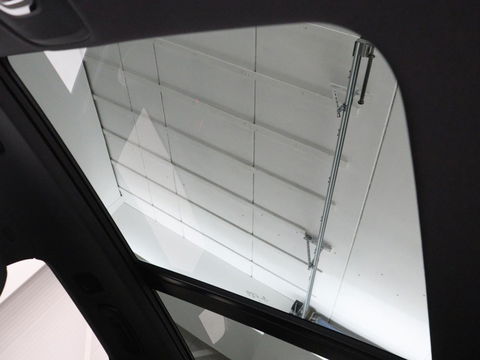 Audi Q5 2.0 TFSI quattro Launch Edition | 1e eigenaar | Panoramadak | Leder | Adaptive cruise | 360 camera | Luchtvering | Stoelverwarming | Navigatie | Elektrische stoelen | Virtual Cockpit | Full LED