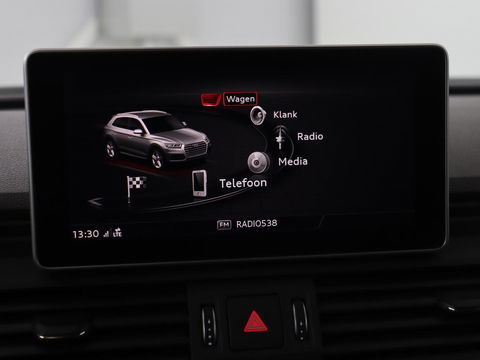 Audi Q5 2.0 TFSI quattro Launch Edition | 1e eigenaar | Panoramadak | Leder | Adaptive cruise | 360 camera | Luchtvering | Stoelverwarming | Navigatie | Elektrische stoelen | Virtual Cockpit | Full LED