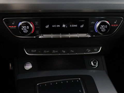Audi Q5 2.0 TFSI quattro Launch Edition | 1e eigenaar | Panoramadak | Leder | Adaptive cruise | 360 camera | Luchtvering | Stoelverwarming | Navigatie | Elektrische stoelen | Virtual Cockpit | Full LED