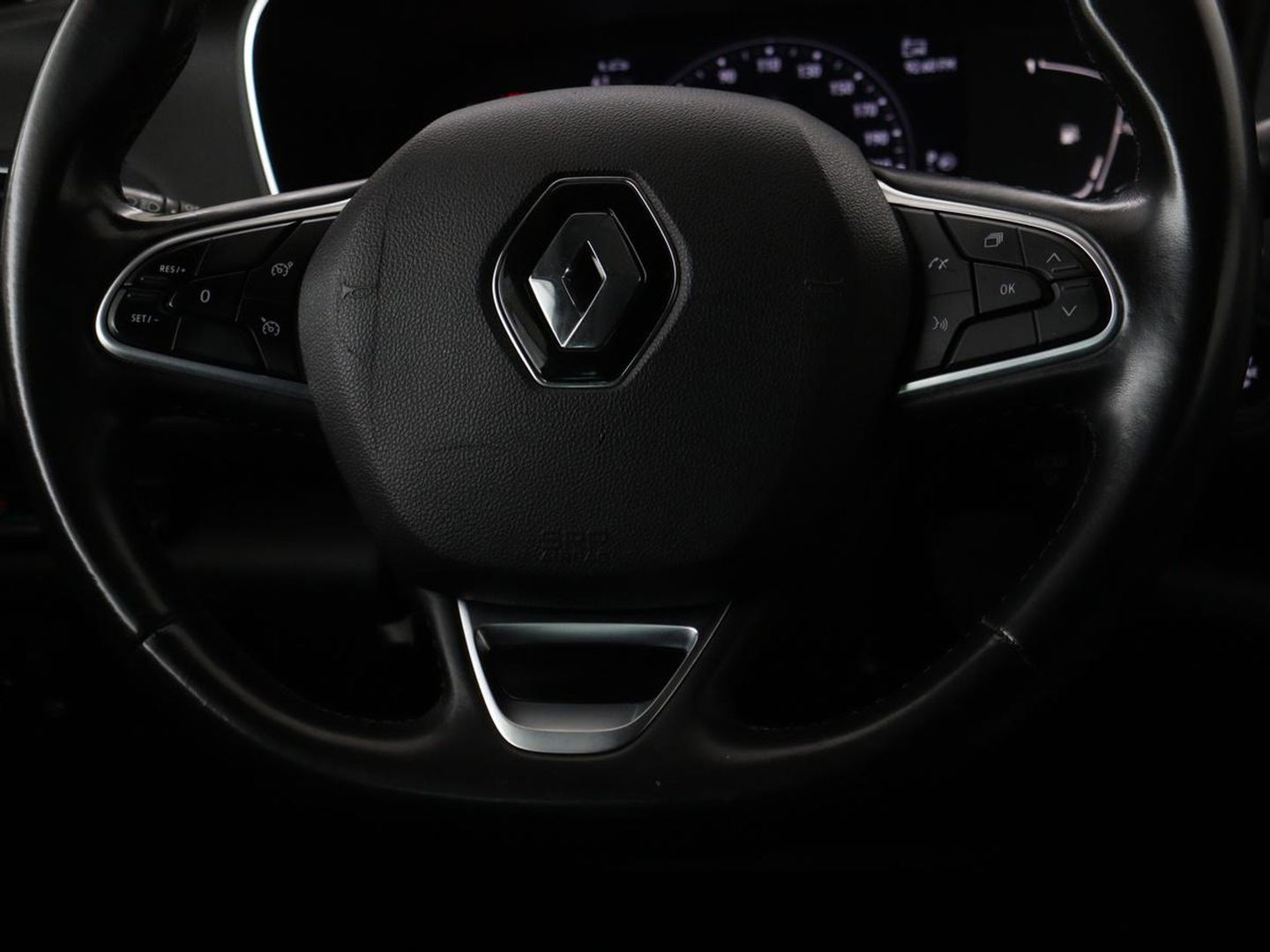 Renault Mégane 1.3 TCe Intens | Automaat | Carplay | Full LED | Navigatie | Cruise control | Climate control | Parkeerhulp | Keyless | DAB | Getint glas