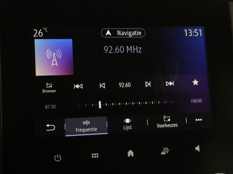 Renault Mégane 1.3 TCe Intens | Automaat | Carplay | Full LED | Navigatie | Cruise control | Climate control | Parkeerhulp | Keyless | DAB | Getint glas