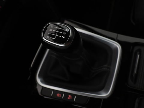 Kia Ceed 1.0 T-GDi GT-Line | Panoramadak | Stoel & stuurverwarming | Leder/Alcantara | Carplay | Camera | Full LED | Keyless | Navigatie