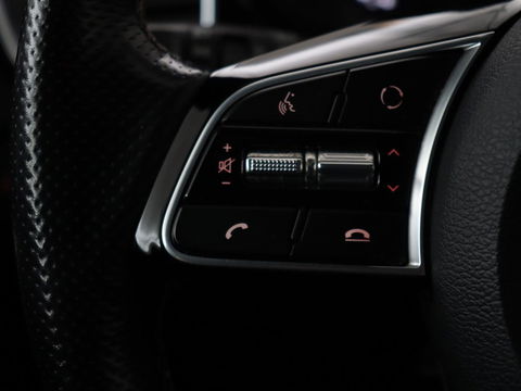 Kia Ceed 1.0 T-GDi GT-Line | Panoramadak | Stoel & stuurverwarming | Leder/Alcantara | Carplay | Camera | Full LED | Keyless | Navigatie