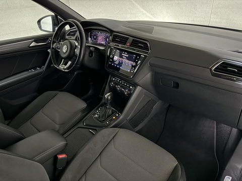 Volkswagen Tiguan 1.5 TSI ACT 3x R-Line Black Edition Pano Dynaudio