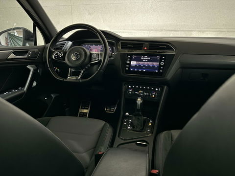 Volkswagen Tiguan 1.5 TSI ACT 3x R-Line Black Edition Pano Dynaudio