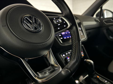 Volkswagen Tiguan 1.5 TSI ACT 3x R-Line Black Edition Pano Dynaudio