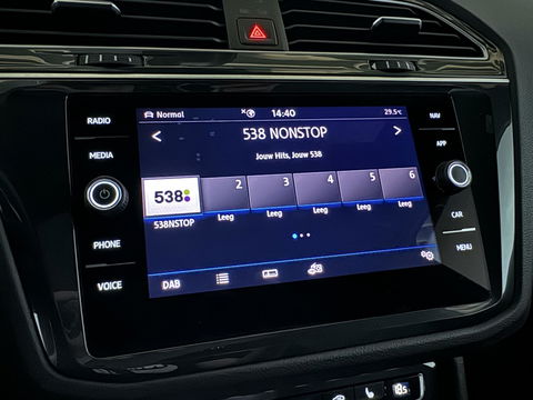 Volkswagen Tiguan 1.5 TSI ACT 3x R-Line Black Edition Pano Dynaudio