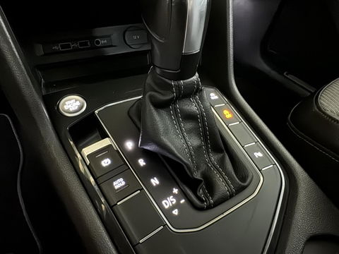 Volkswagen Tiguan 1.5 TSI ACT 3x R-Line Black Edition Pano Dynaudio