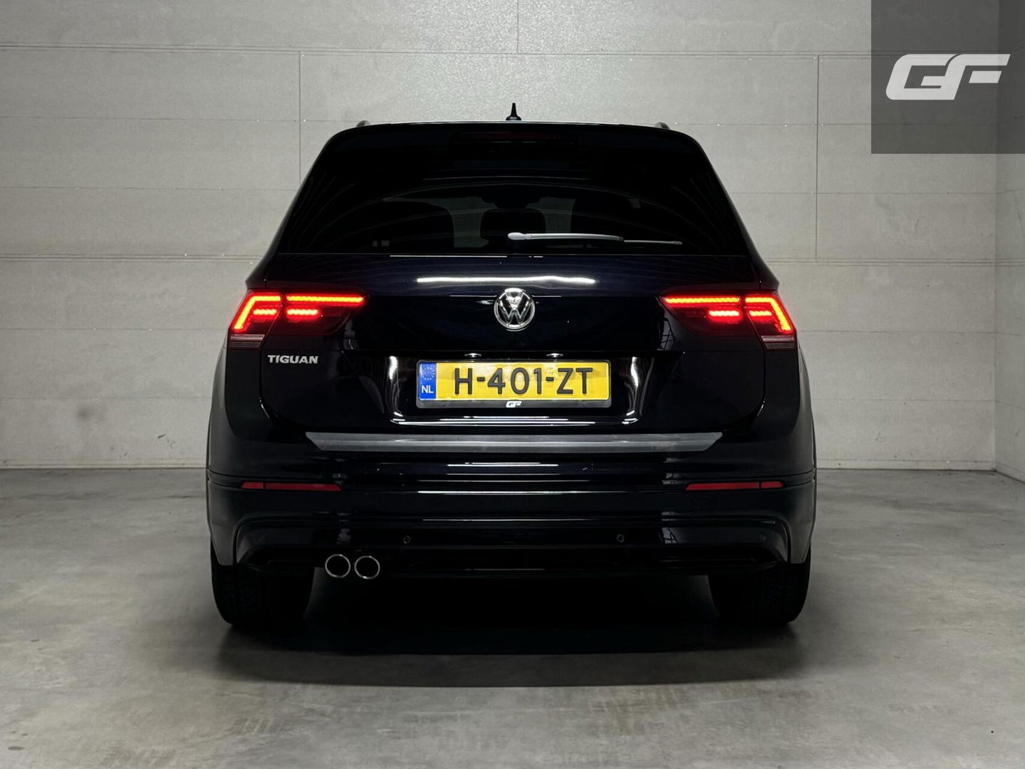 Volkswagen Tiguan 1.5 TSI ACT 3x R-Line Black Edition Pano Dynaudio