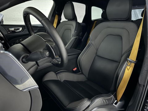 Volvo XC60 2.0 T8 AWD Polestar Engineered H/K Pano HUD ACC Trekh.