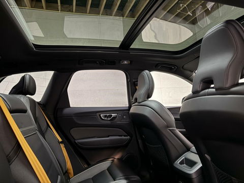 Volvo XC60 2.0 T8 AWD Polestar Engineered H/K Pano HUD ACC Trekh.
