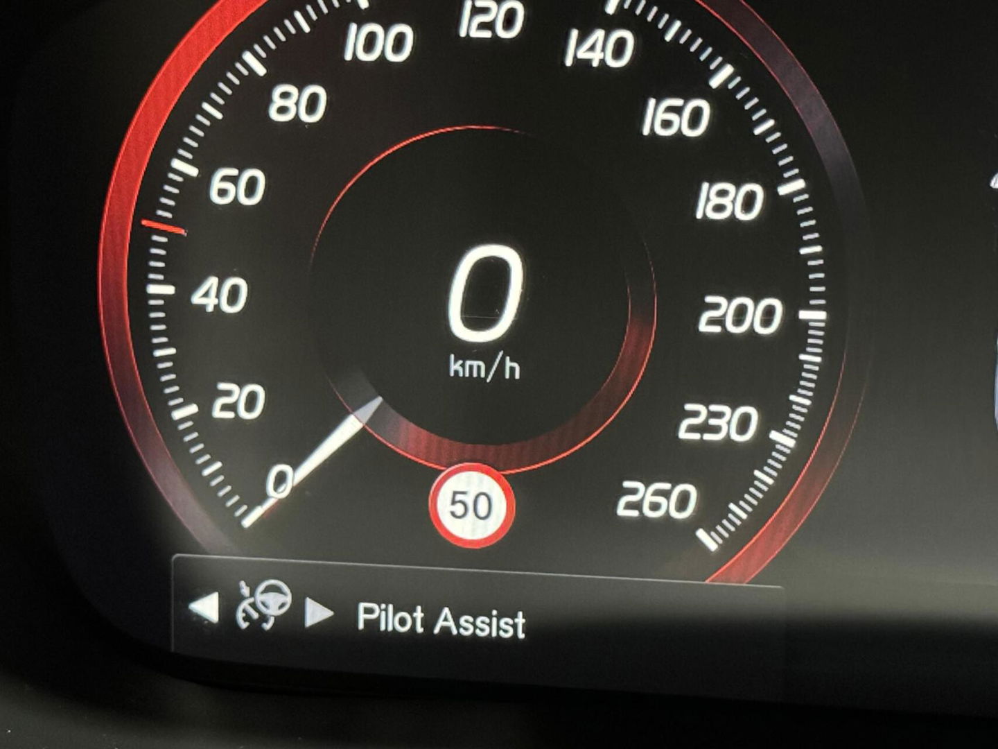 Volvo XC60 2.0 T8 AWD Polestar Engineered H/K Pano HUD ACC Trekh.